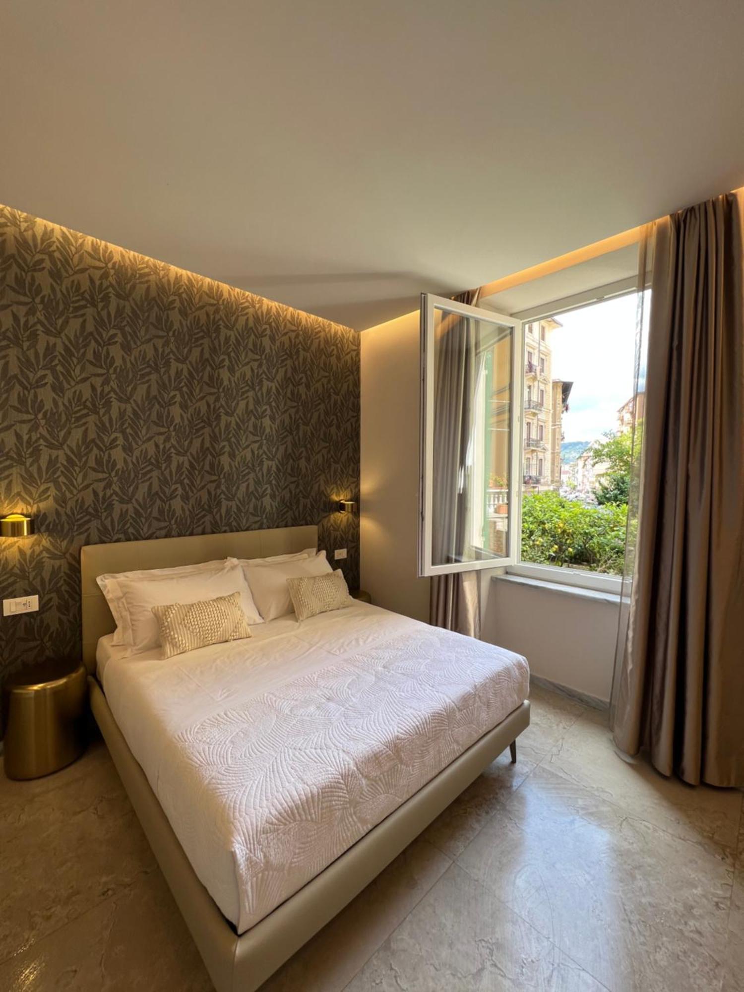 Elegant Rooms La Spezia Exteriör bild